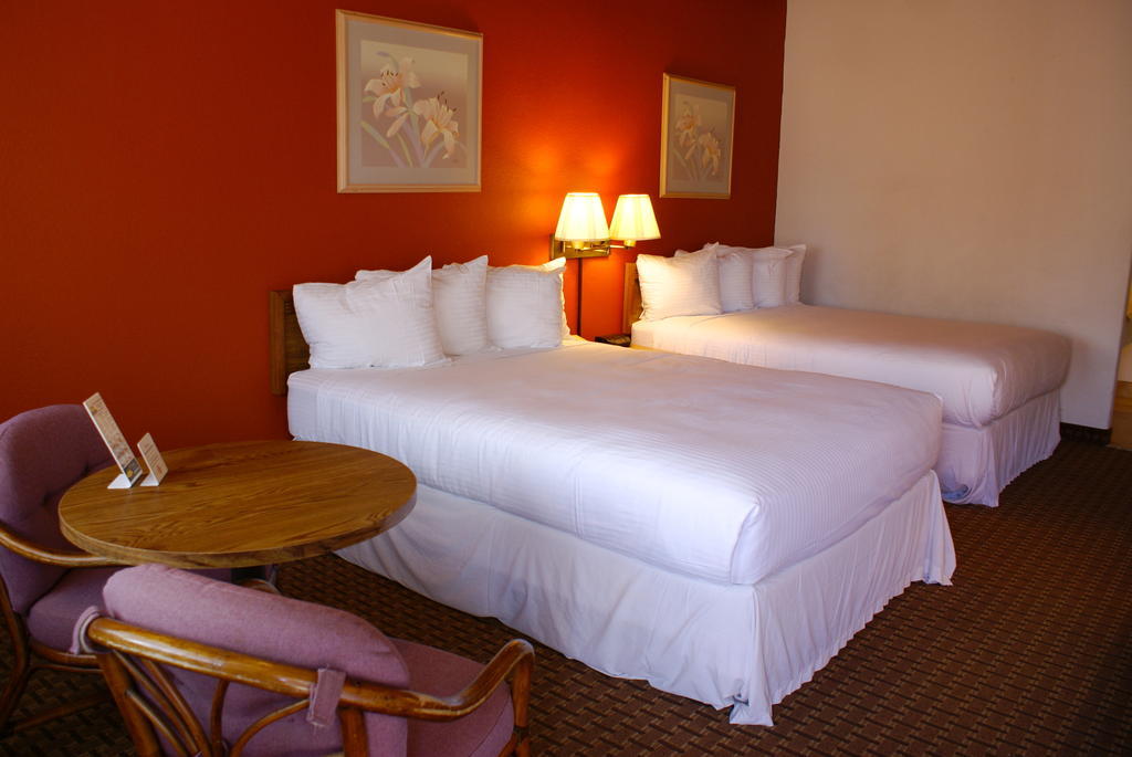 Days Inn Harbor View San Diego Pokój zdjęcie