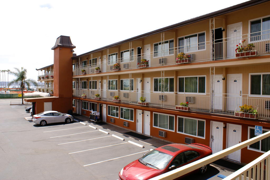 Days Inn Harbor View San Diego Zewnętrze zdjęcie