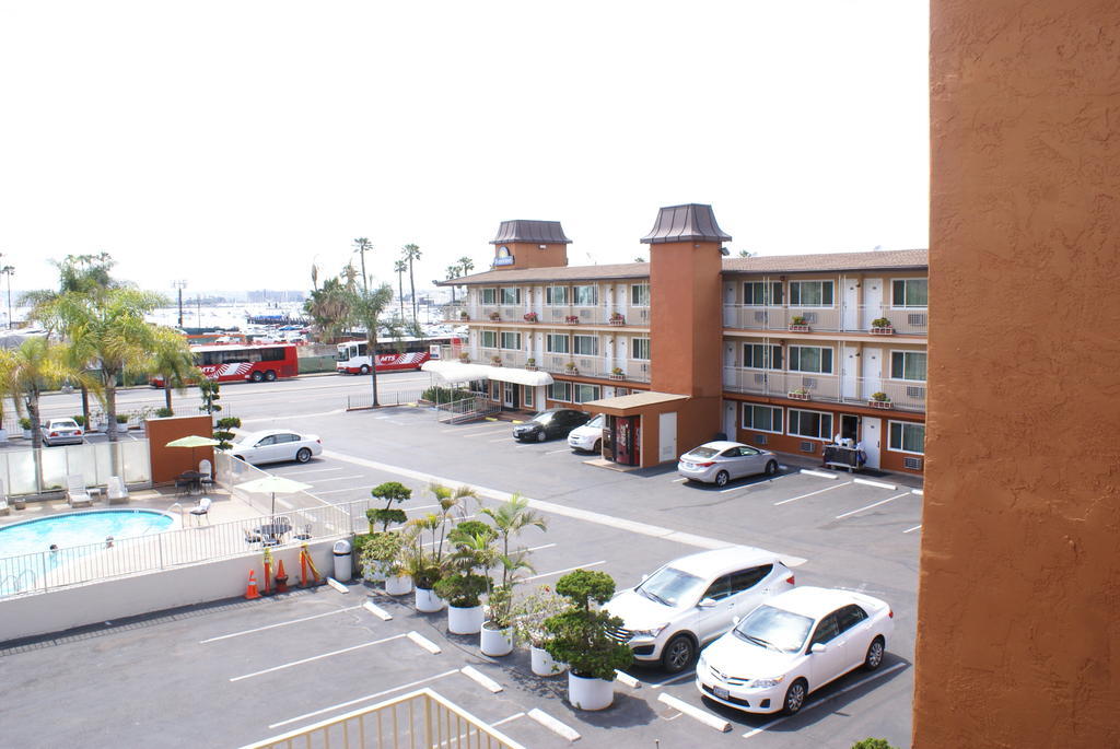 Days Inn Harbor View San Diego Zewnętrze zdjęcie